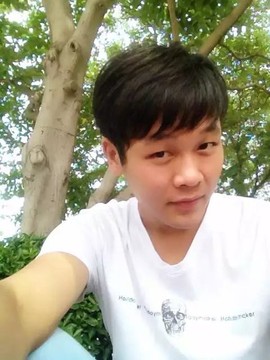 阳光∮男孩主播照片