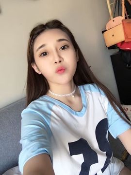ャ树下羊咩咩☆主播照片