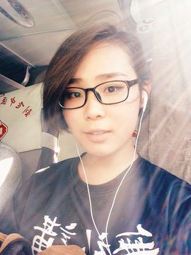 陈姝君主播照片