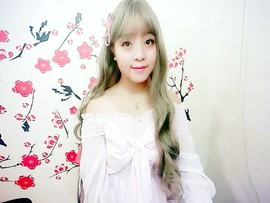 一菲baby主播照片