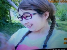 百变女神涵涵主播照片