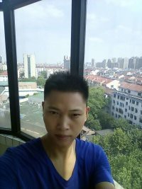 一人旅行p主播照片