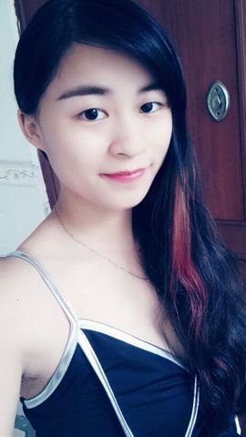嘟嘟~想升冠主播照片