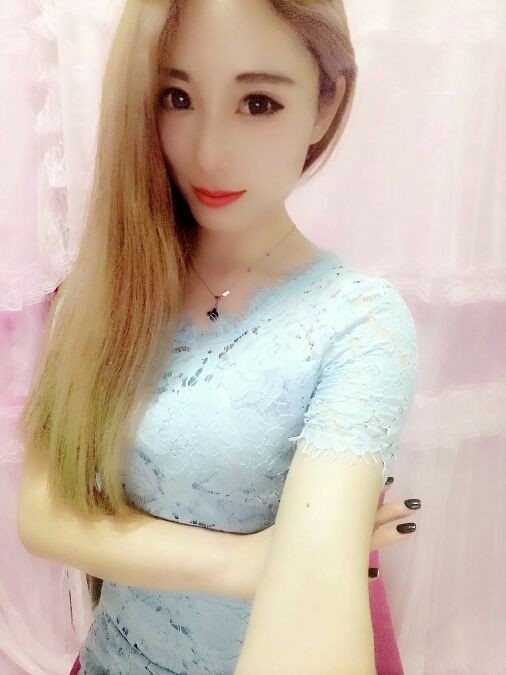 风中的风铃的图片