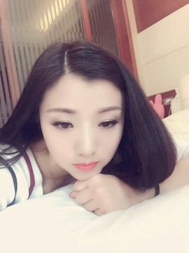 风中的风铃主播照片