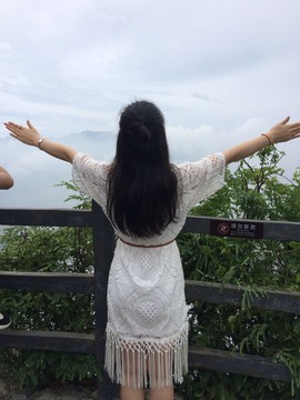 风中的风铃主播照片