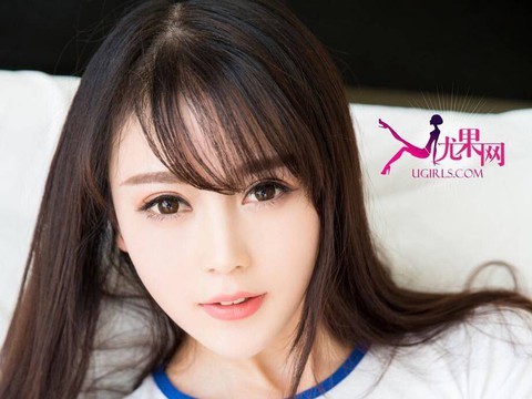 丿諾萱丶海报