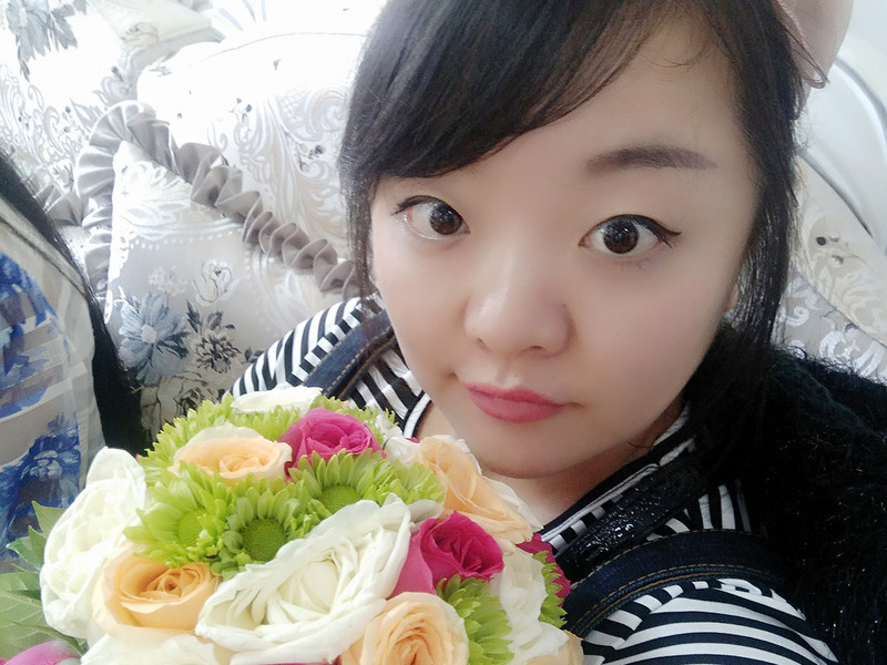 琪琪蕲的主播海报