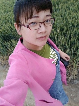 爱的更疯癫主播照片