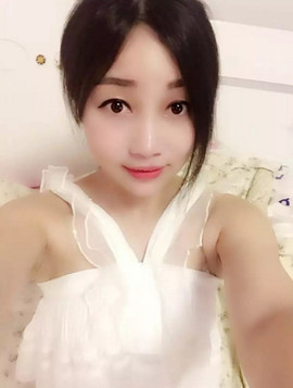 雪离儿主播照片