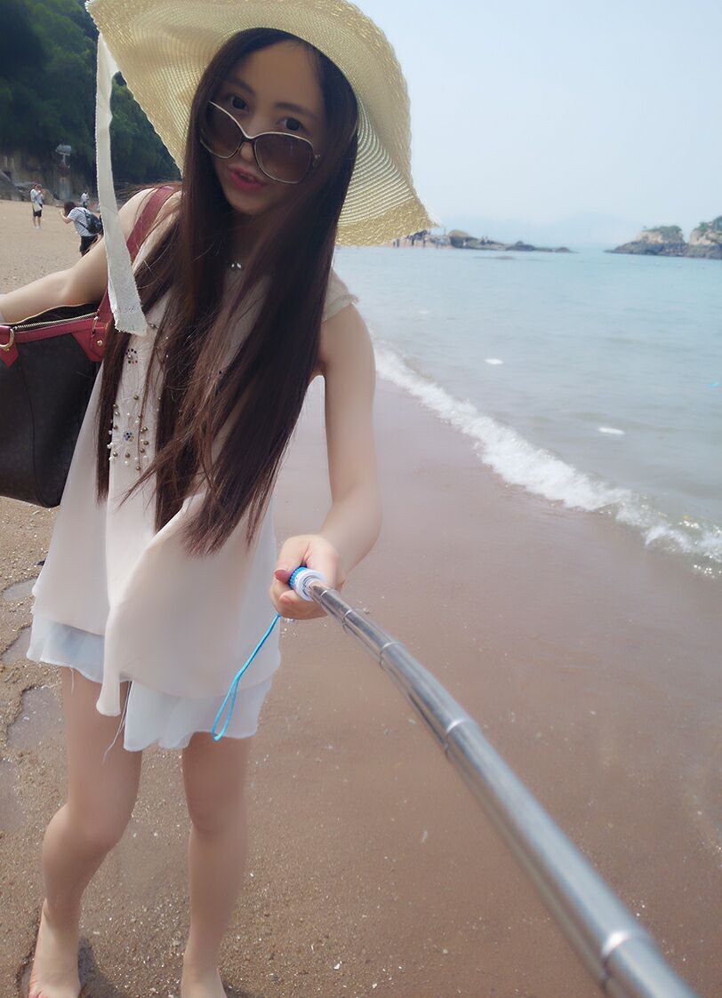 天上掉下个猪妹妹主播照片
