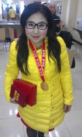 百变女神涵涵主播照片