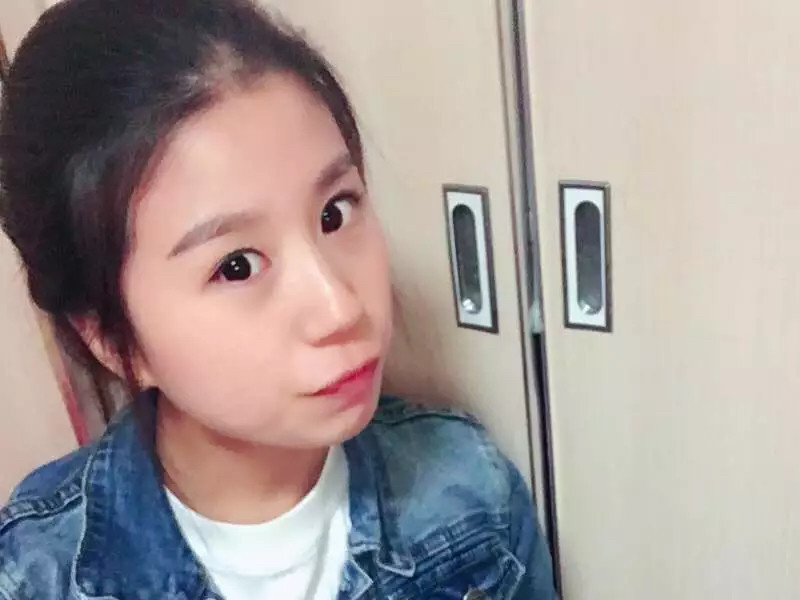 小🐟儿8023的主播海报