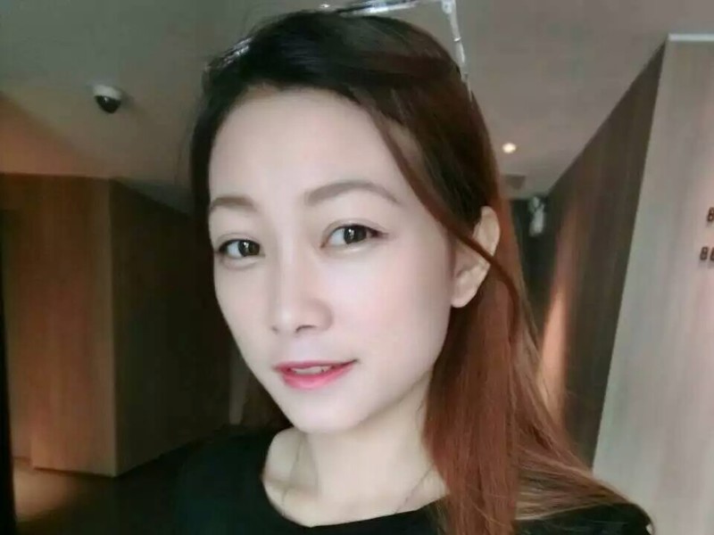 小姨妈不是阿姨😏的主播海报