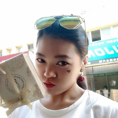 ￡こ迷香迭╮￡洁洁的主播照片