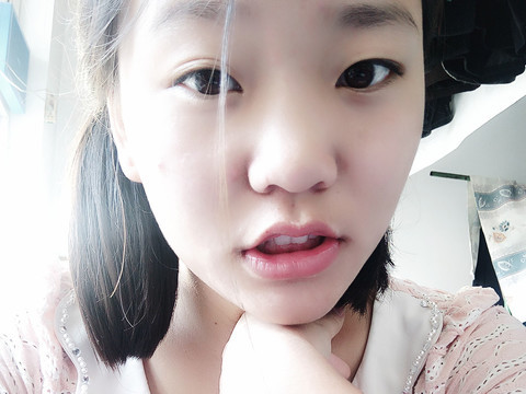 骁骁♞海报
