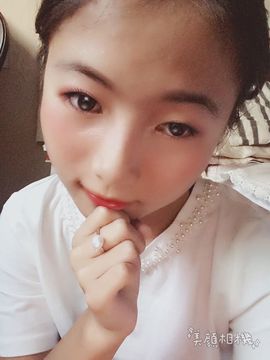 国民老婆💕💒雪儿主播照片