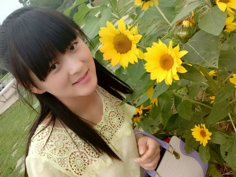 浅笑520居丹丹的主播海报