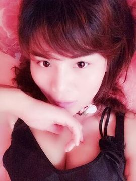 涩涛涛舞倾城主播照片