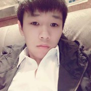 小明哥哥好帅气