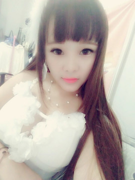 曼宝带病休息中主播照片