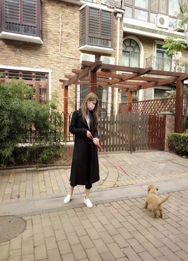 可乐帝主播照片