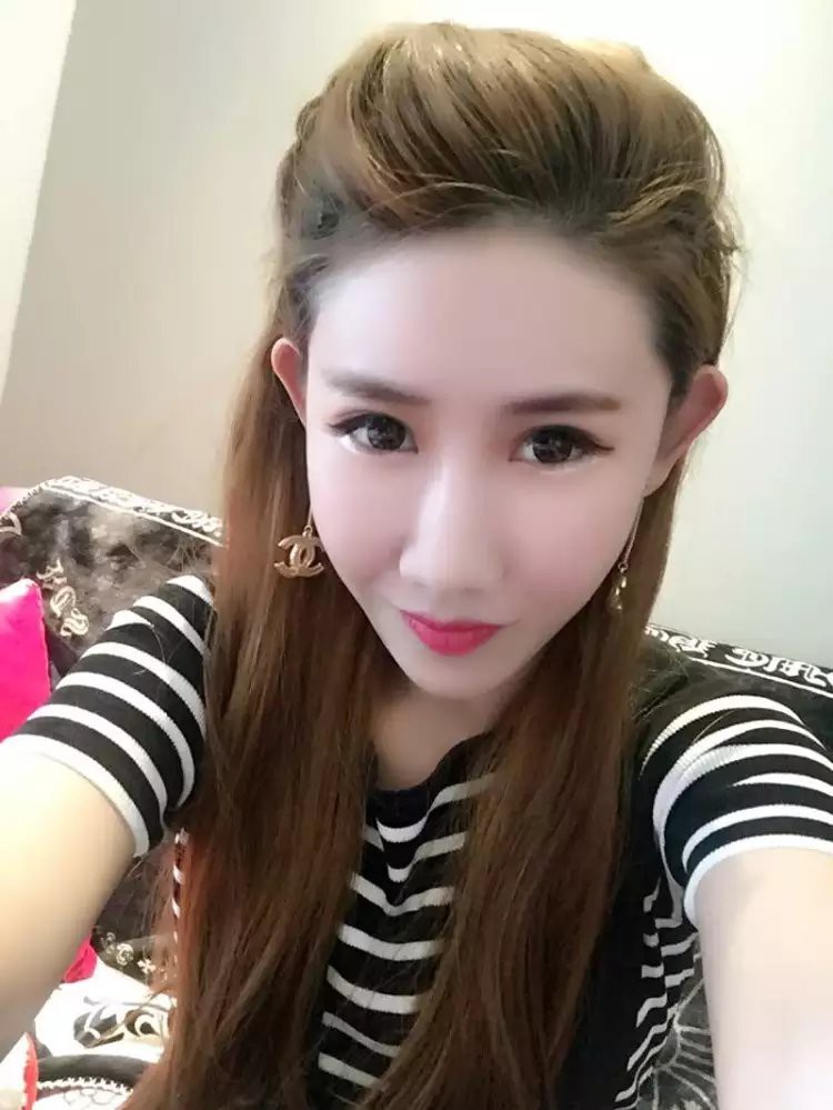 ^朵朵是只猫的主播照片