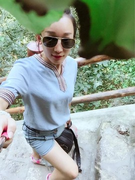 萌萌咳嗽休息主播照片