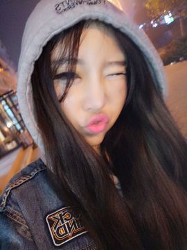 哈哈哈💕主播照片