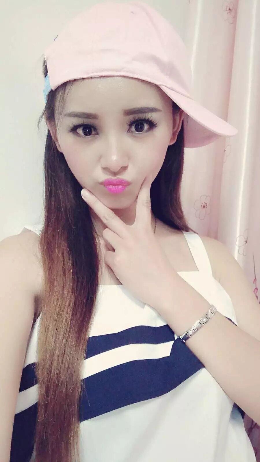 瑶妞考驾照休息的主播照片