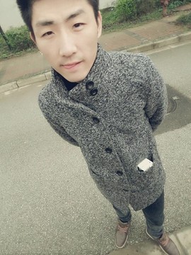 MC小伟欧巴主播照片