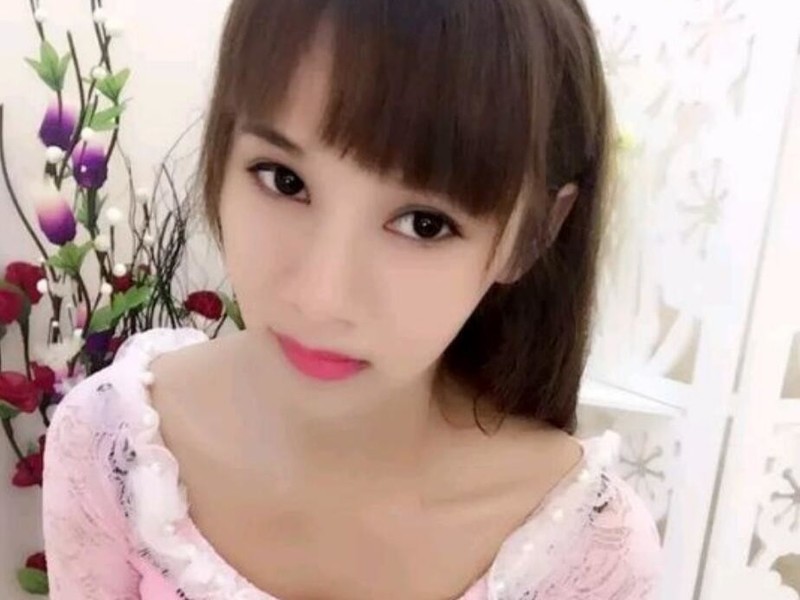 miss星期三的主播海报