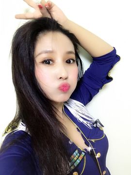 魅丽晴儿主播照片
