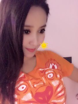 魅丽晴儿主播照片