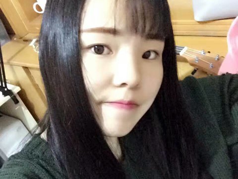 韩小香1221海报
