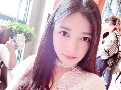 ✿...霓丽海报