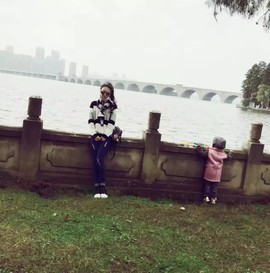 cailu81主播照片