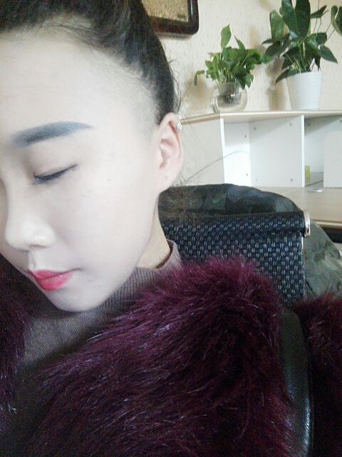酷酷的娃弟的主播照片