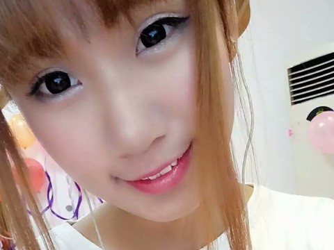 芦苇欣欣海报