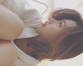 晓艾。主播照片