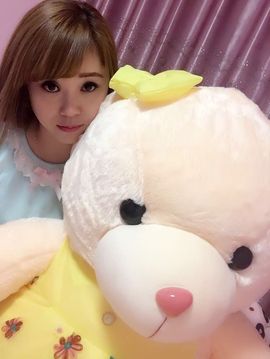 颜小馨妈妈住院了主播照片