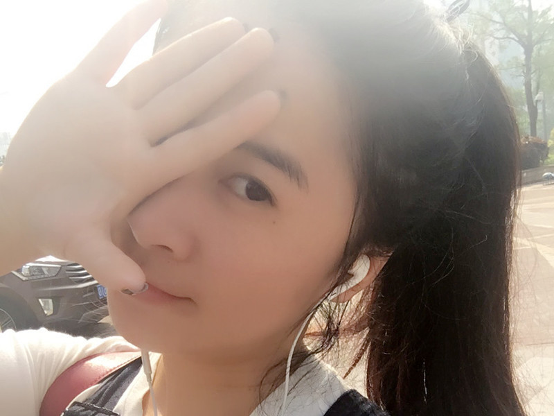 错。。。。的主播海报