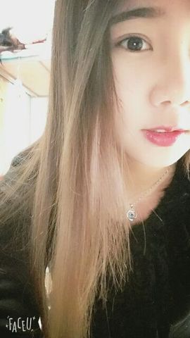 倪澍主播照片