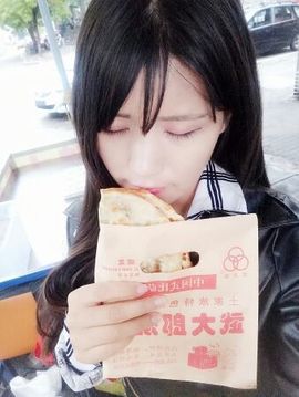 回忆总想哭，封心主播照片