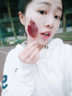 小太阳1026主播照片