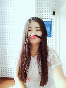 小仙女最可爱主播照片