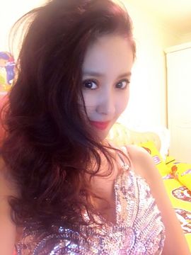 魅丽晴儿主播照片