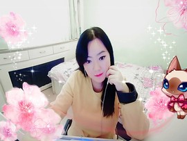 ♋吃土中的潘潘♋主播照片