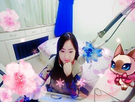 ♋吃土中的潘潘♋主播照片