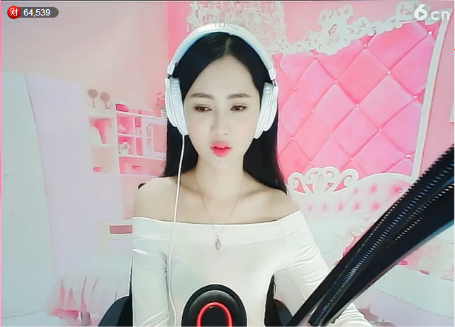风中的风铃的图片